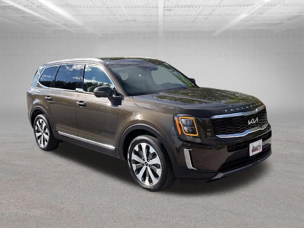 Used 2022 Moss Kia EX image 8