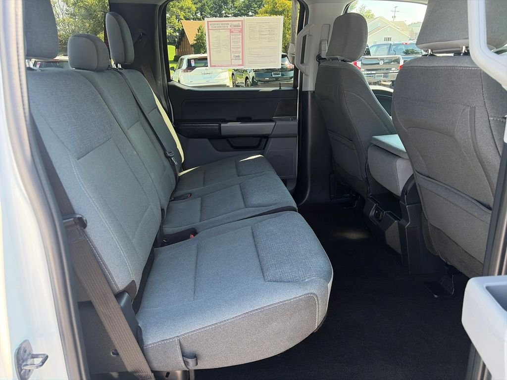 Used 2025 White Ford XLT image 39