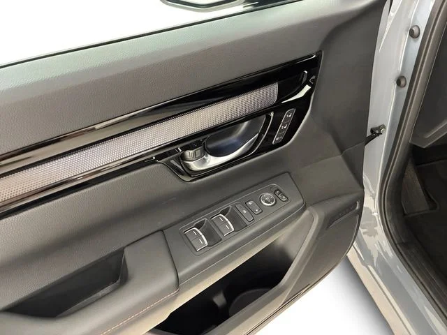Used 2025 Gray Honda Sport Touring image 13