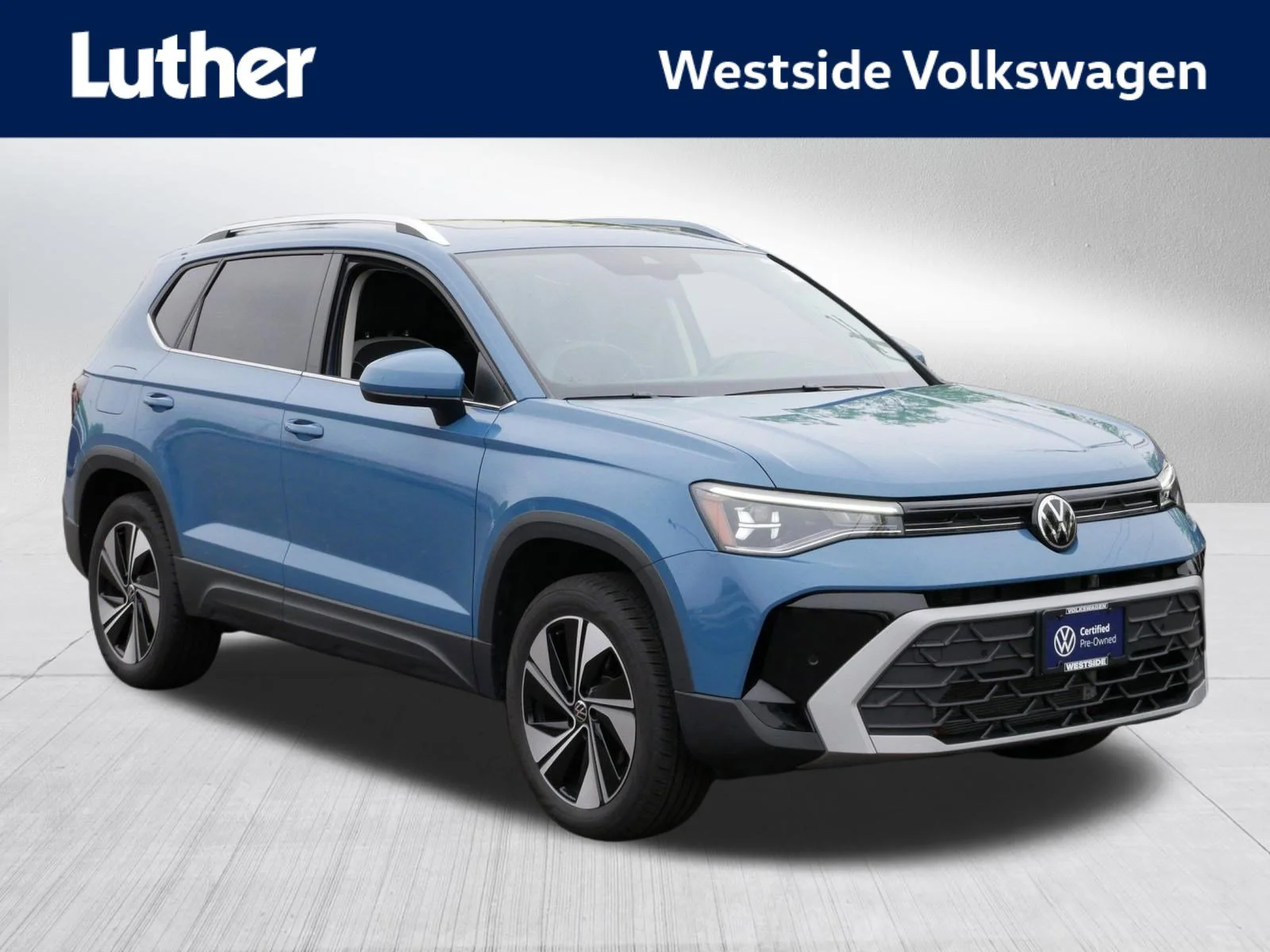 2025 Volkswagen Taos 1.5T SE 4Motion's photo