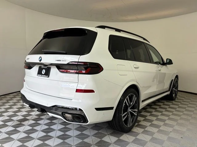 New 2027 Alpine White BMW xDrive40i image 7