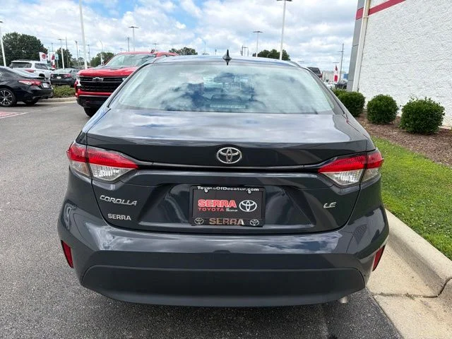 Used 2025  Toyota LE image 8