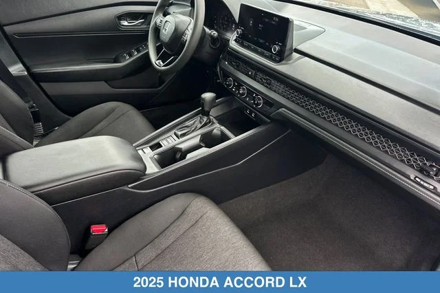 2025 Honda Accord LX - Photo 18