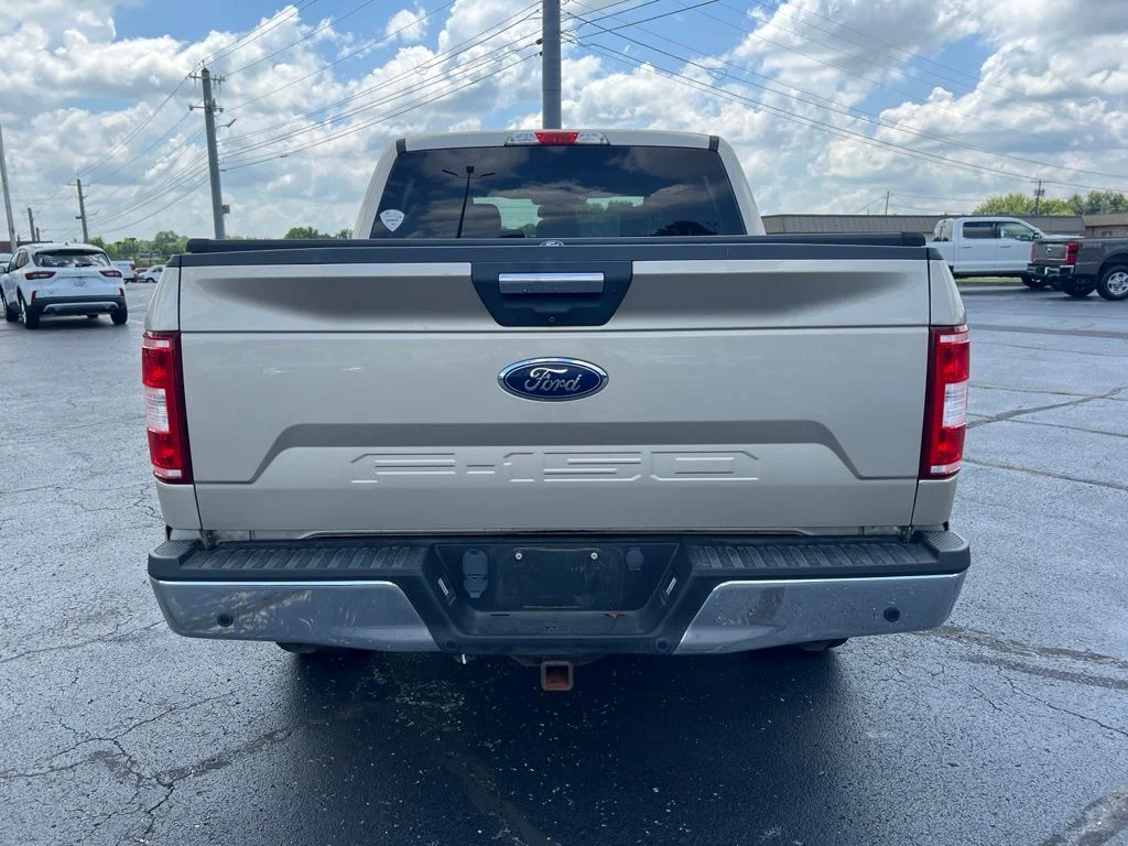 Used 2018 Gold Ford XLT image 4