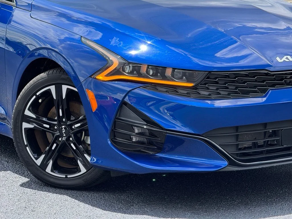 Used 2022 Blue Kia GT-Line image 12