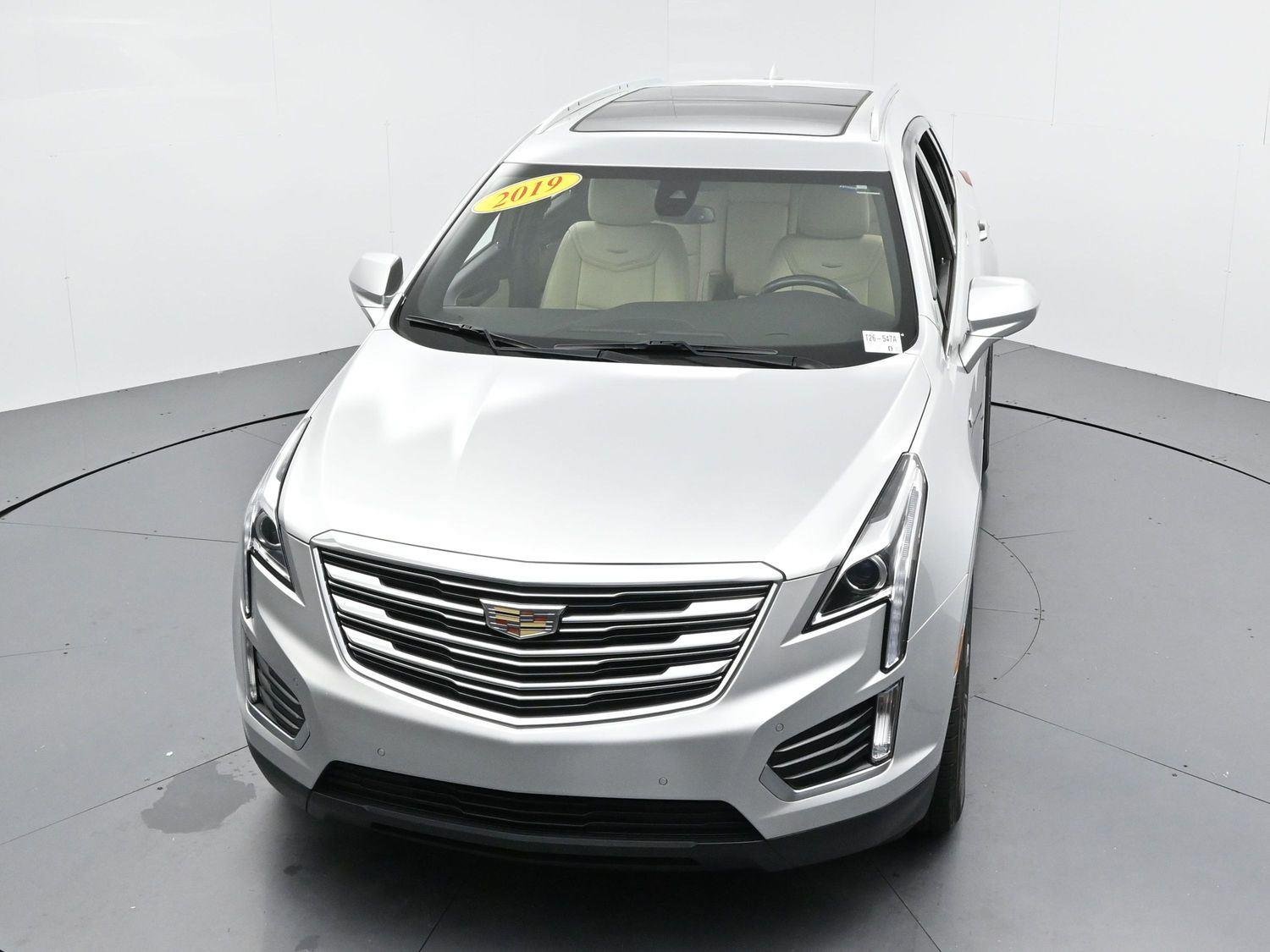 Used 2019 RADIANT SILVER METALLIC Cadillac Luxury FWD image 39