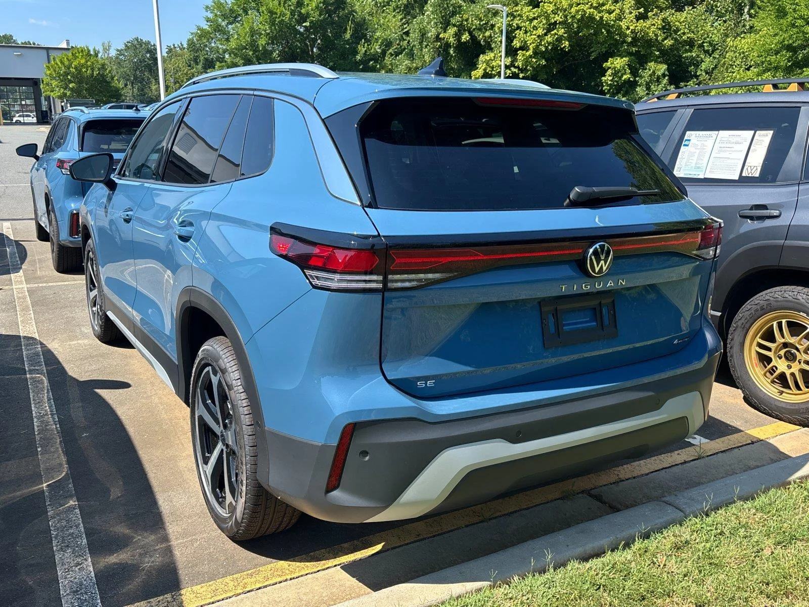 New 2026  Volkswagen SE image 3