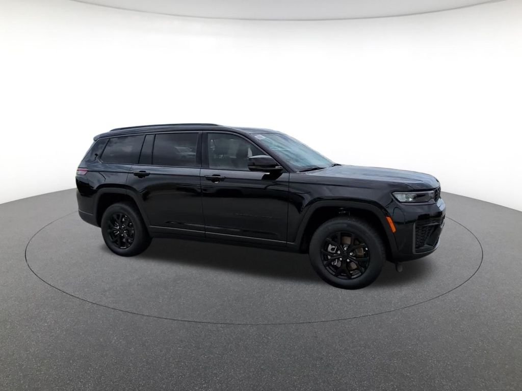 New 2026 Black Jeep Altitude image 4