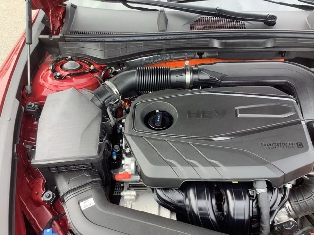 New 2025 Red Hyundai SEL image 15