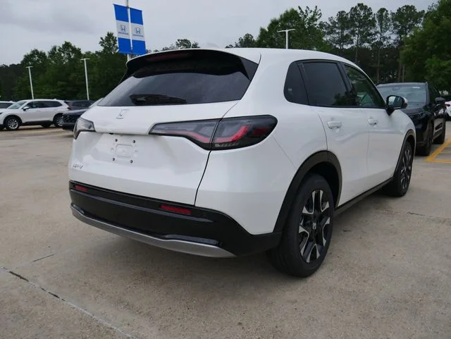 New 2027 Platinum White Pearl Honda EX-L image 3