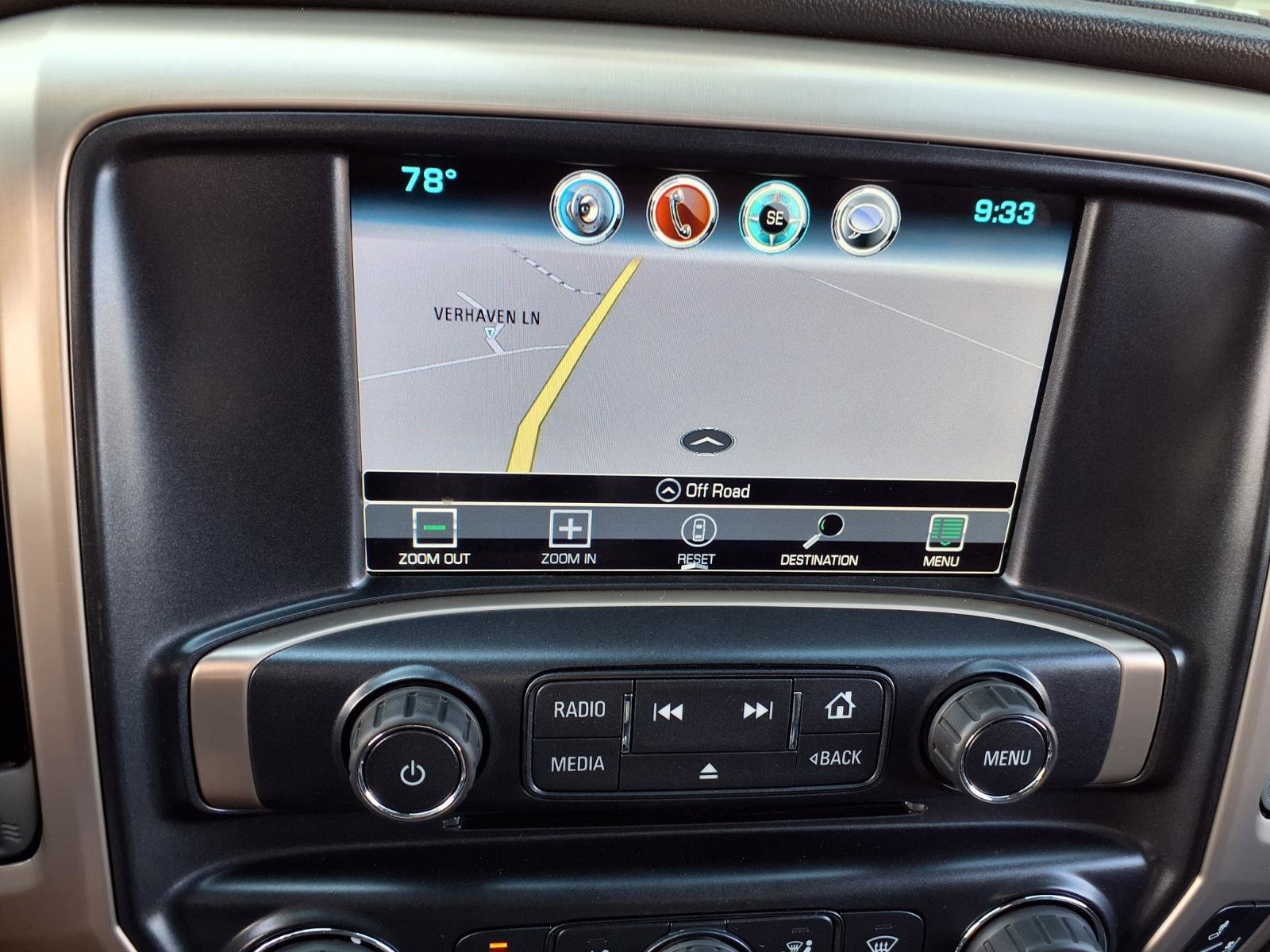 Used 2017 QUICKSILVER METALLIC GMC Denali image 9