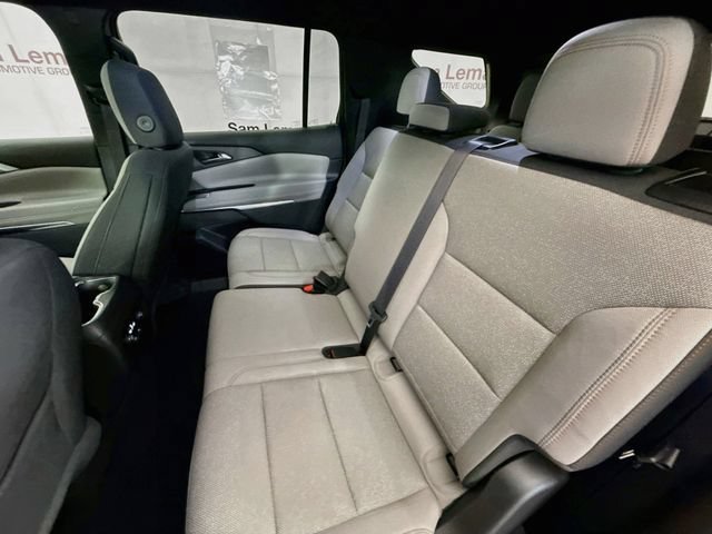 Used 2025 Summit White Chevrolet LT image 25