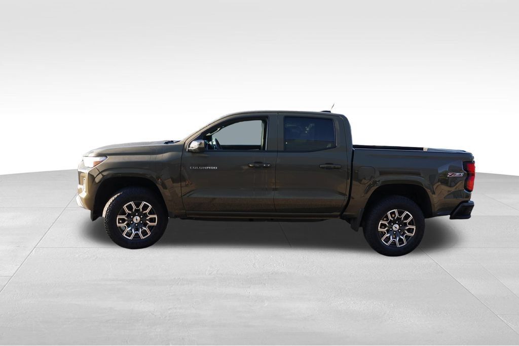 2023 Chevrolet Colorado Z71 - Photo 9