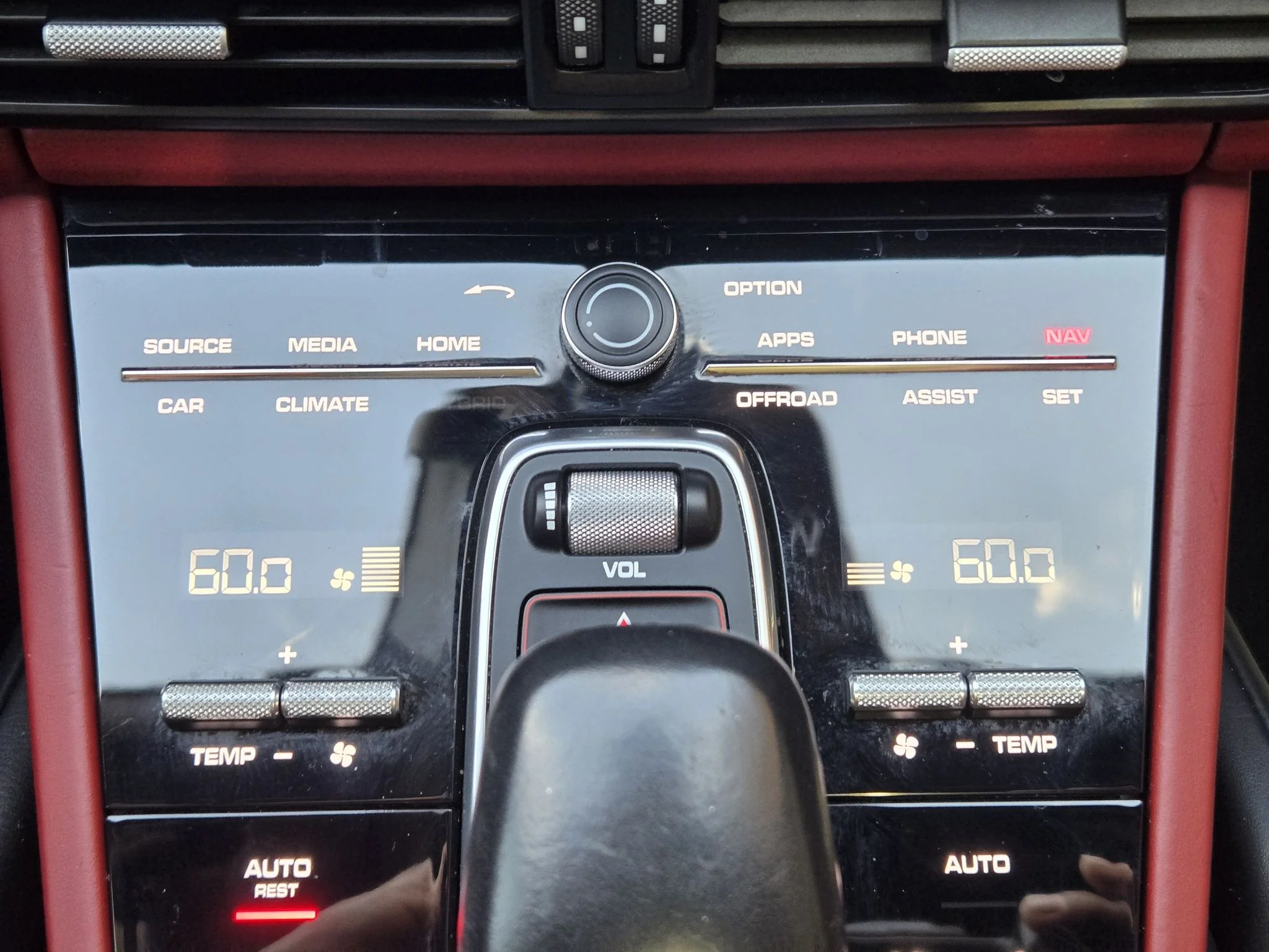 Used 2020 Quartzite Metallic Porsche S image 18