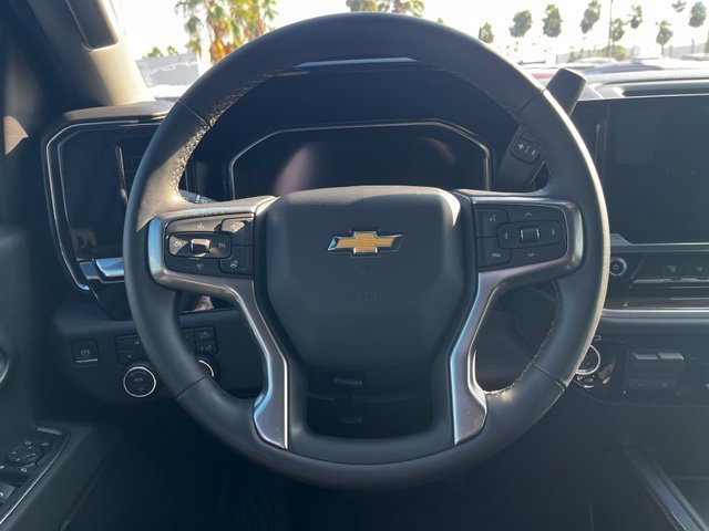 Used 2026 Summit White Chevrolet LT image 17