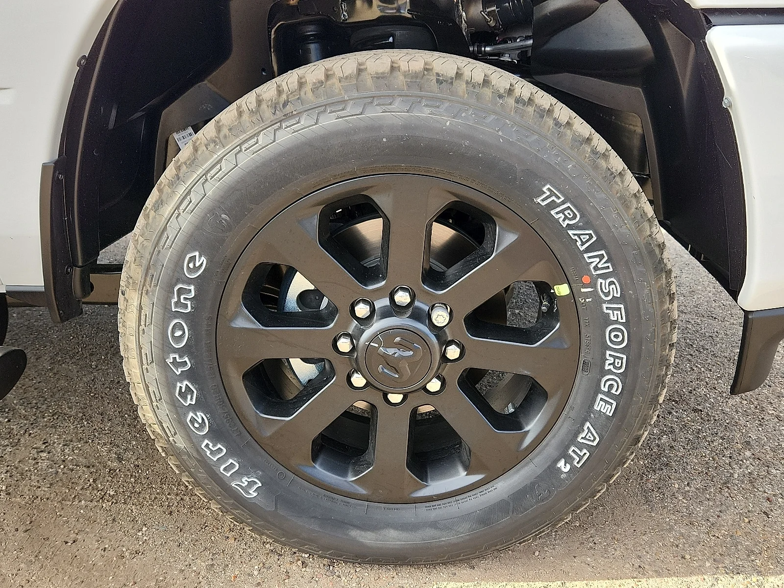 New 2026 PW7 Bright Whit Ram LARAMIE MEGA CAB 4X4 6