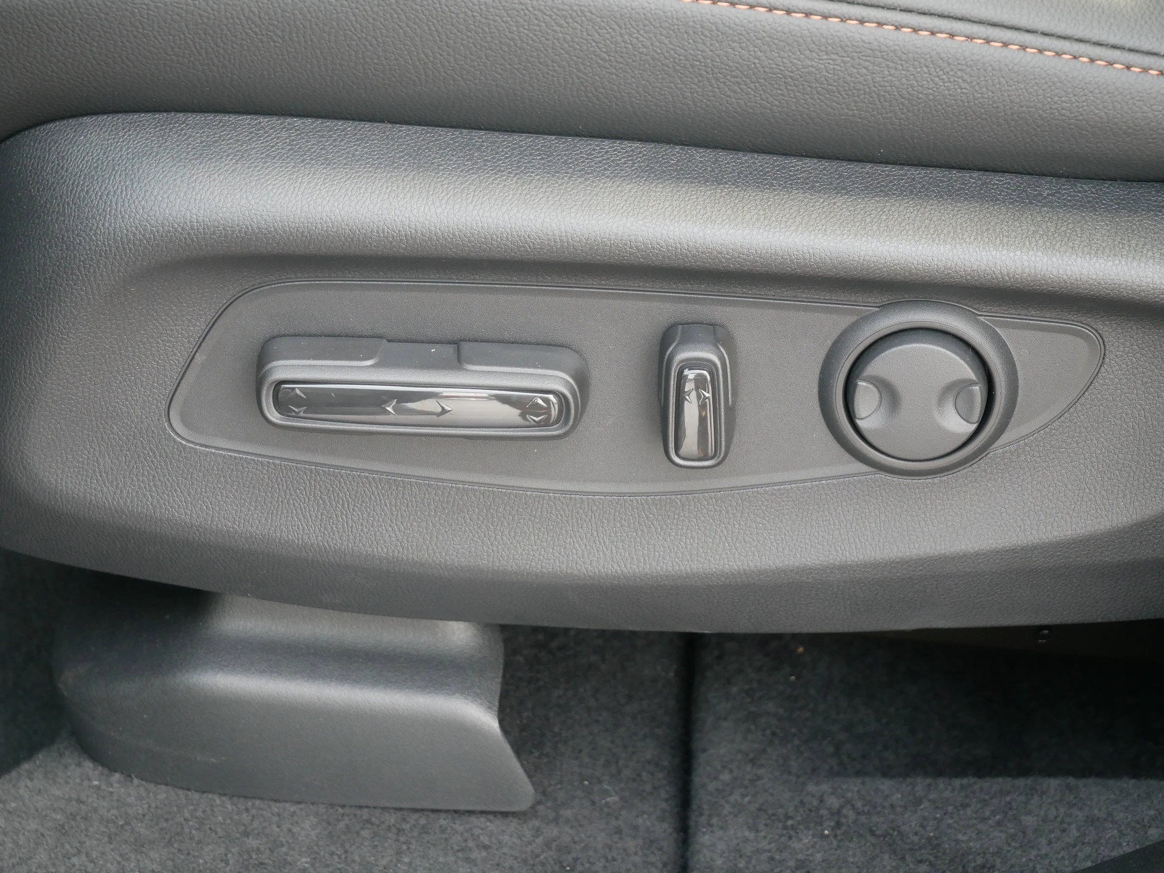 New 2026 Meteorite Gray Metallic Honda Sport Touring image 16