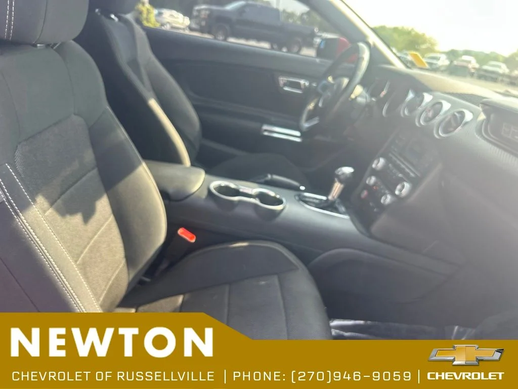 Used 2016 Race Red Ford V6 image 21