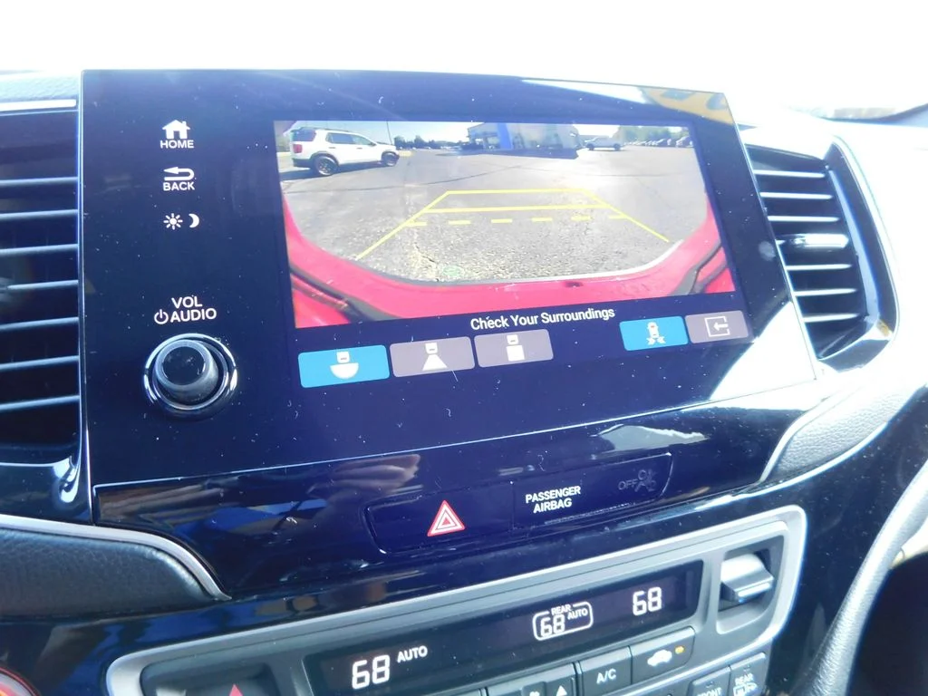 Used 2025 Red Honda Black Edition image 42