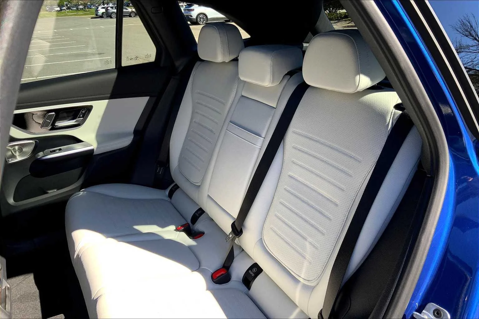 Certified Used 2026 Starling Blue Metallic Mercedes-Benz GLC 300 image 13