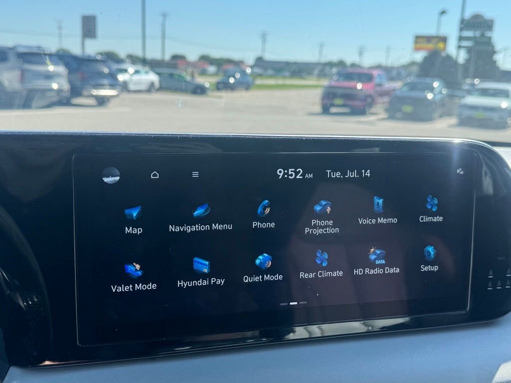 Used 2025 Red Hyundai SEL image 30