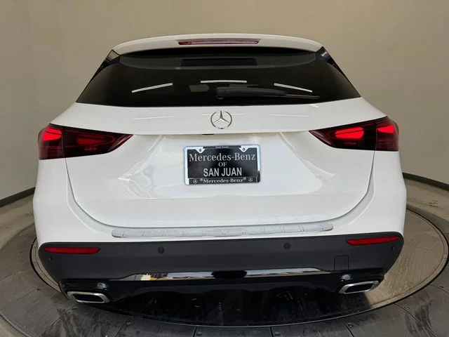 New 2026 White Mercedes-Benz GLA 250 image 12