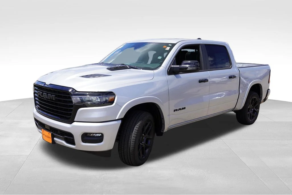 New 2026 Silver Zynith Exterior Paint RAM Laramie image 7