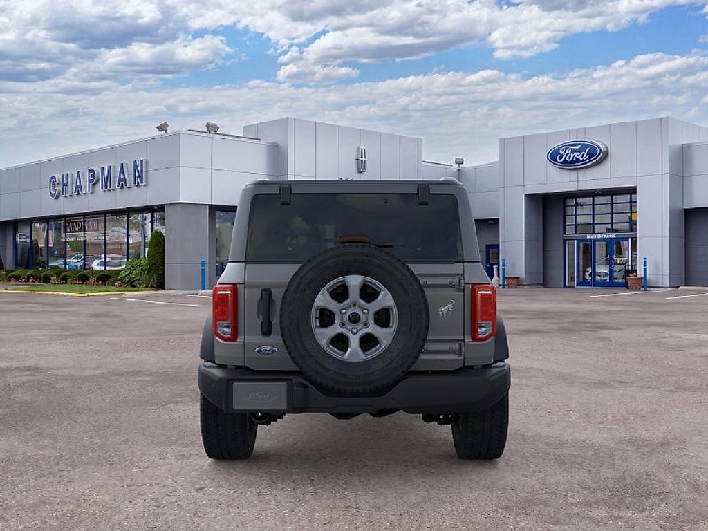 New 2026 Carbonized Gray Metallic Ford Big Bend® image 5