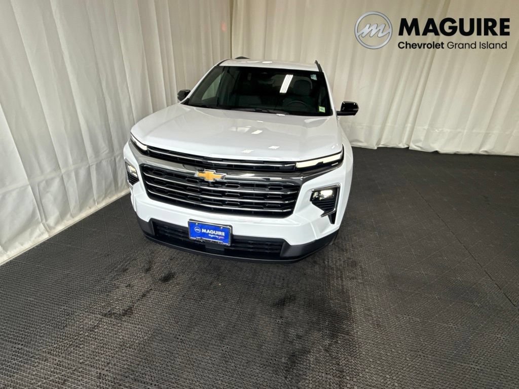 2027 Chevrolet Traverse LT - Photo 32