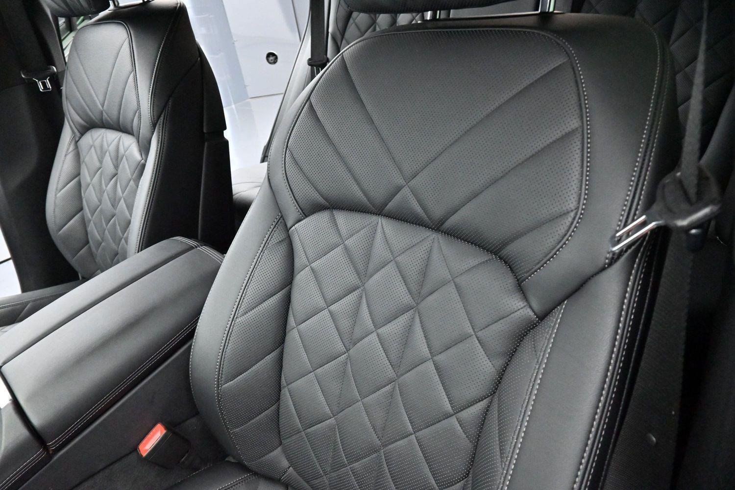 Used 2024 Carbon Black Metallic BMW xDrive40i image 17