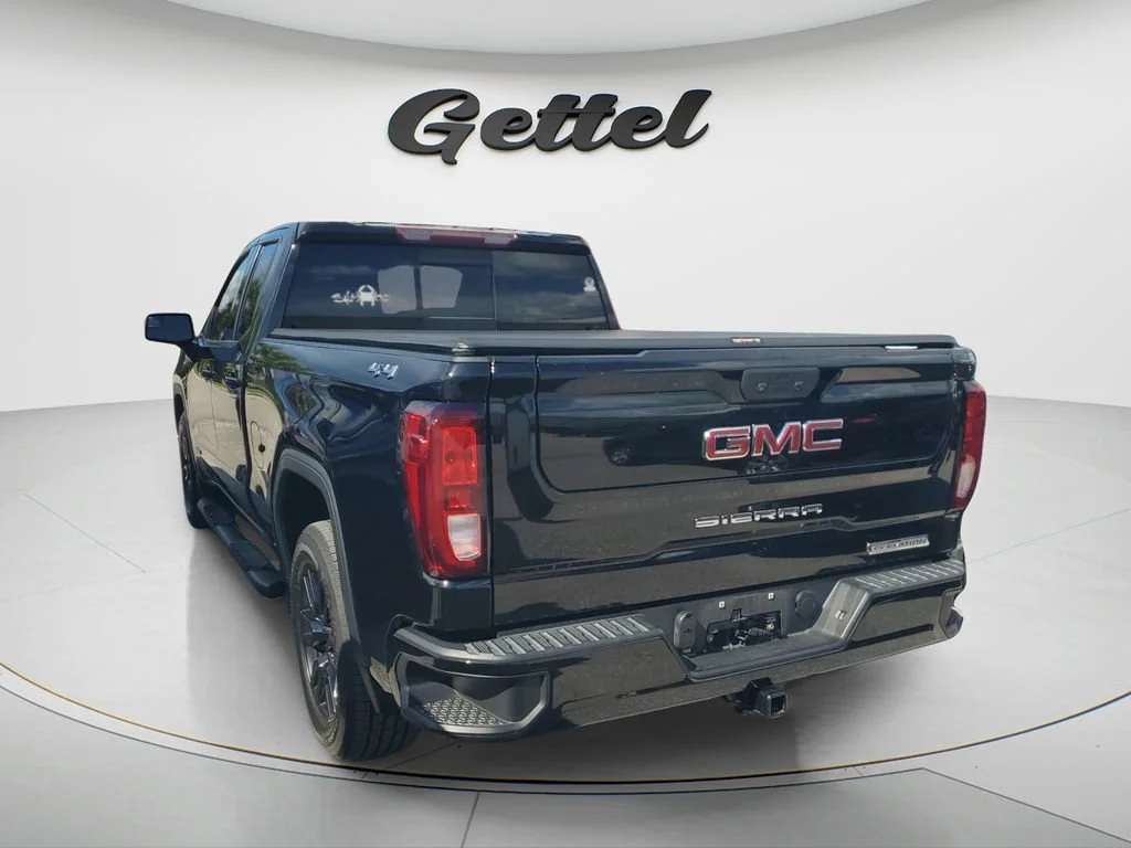 Used 2022 EBONY TWILIGHT METALLIC GMC Elevation image 5