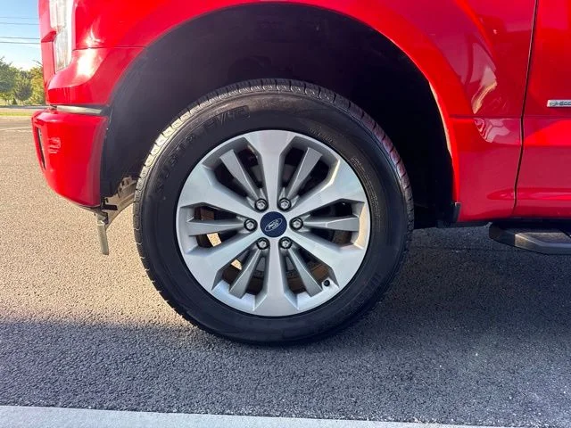 Used 2017 Red Ford XL image 8