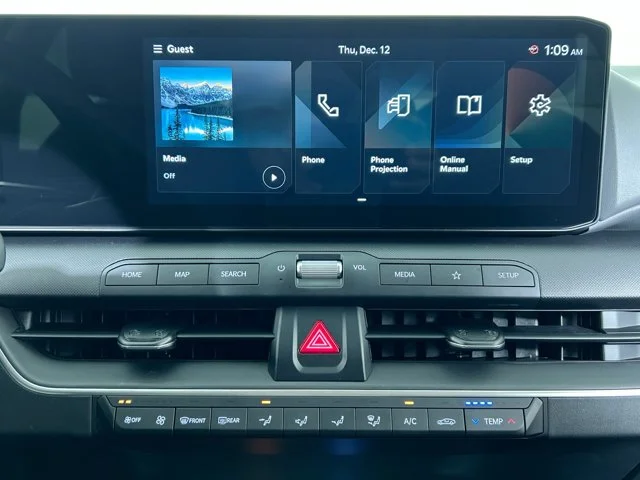 New 2026 SNOW WHITE PEARL Kia LXS image 14
