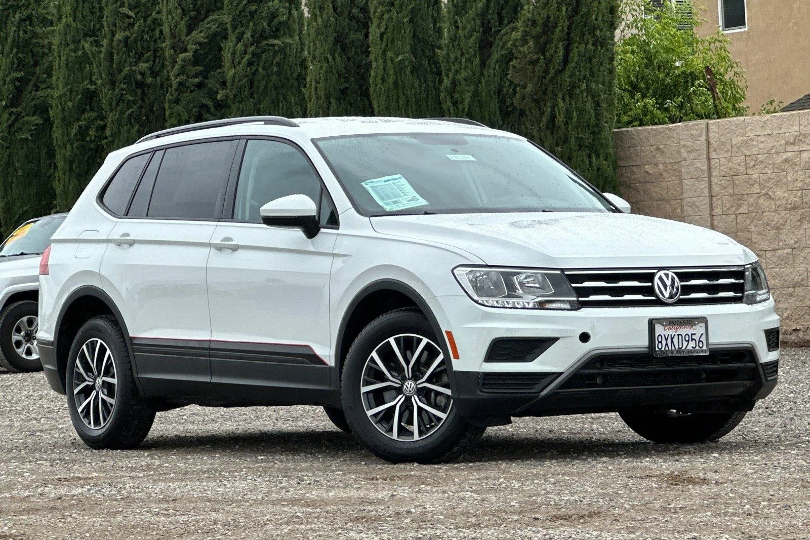 Used 2021 Pure White Volkswagen S image 1