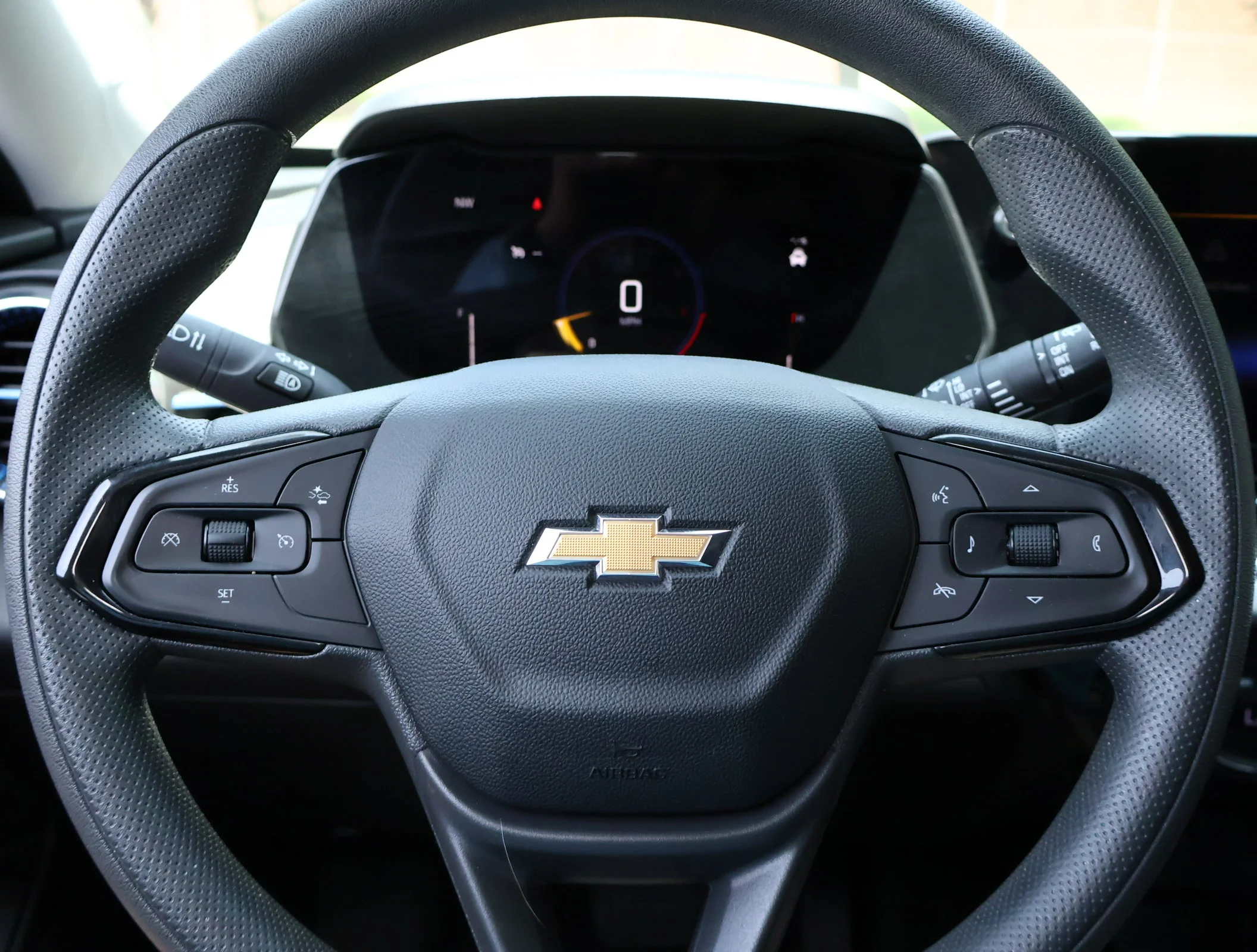 Used 2025 Sterling Gray Metallic Chevrolet LT image 10