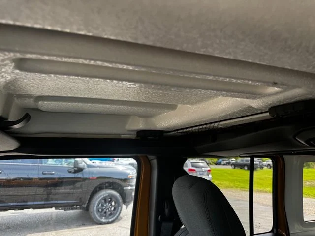 New 2026 Goldilocks Exterior Paint Jeep Sport S image 39