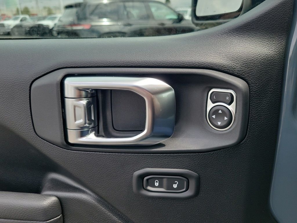 2025 Jeep Gladiator Sport S - Photo 25