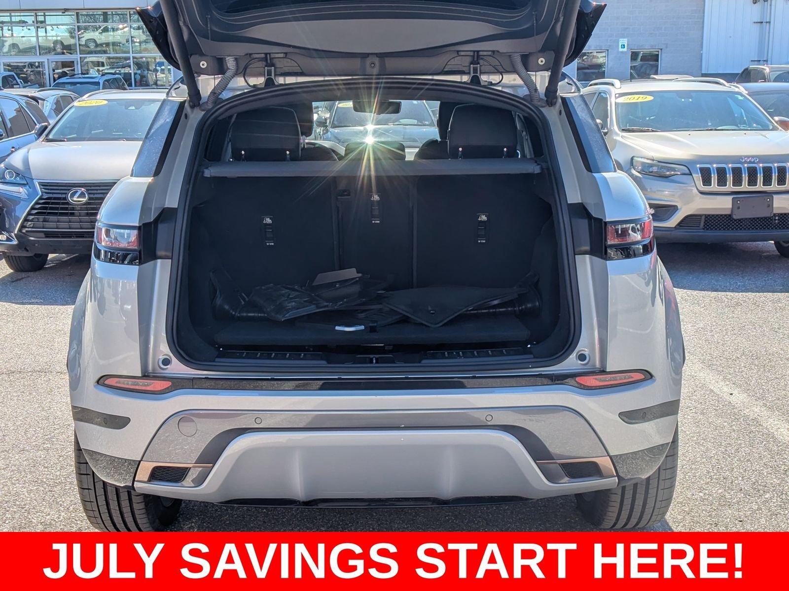 Used 2020 Gray Land Rover First Edition image 6