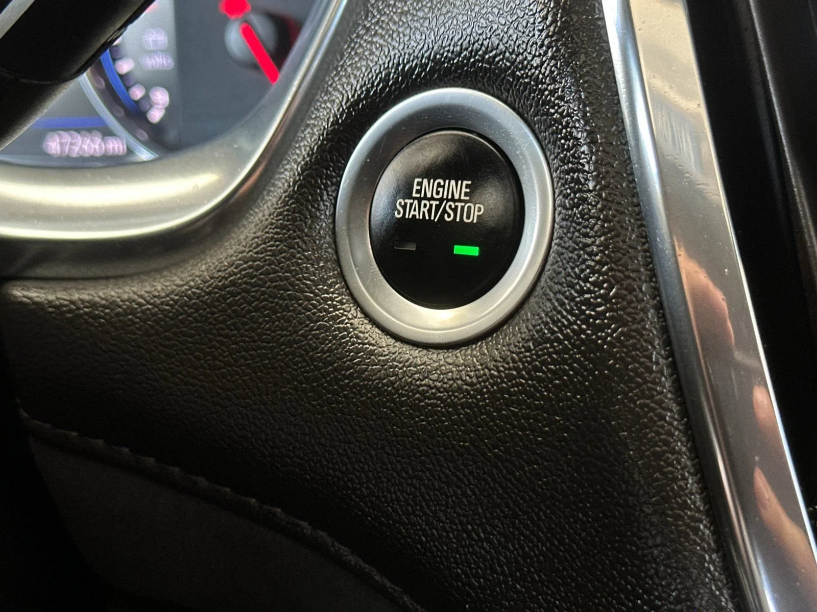 Used 2023 SUMMIT WHITE Chevrolet High Country image 23