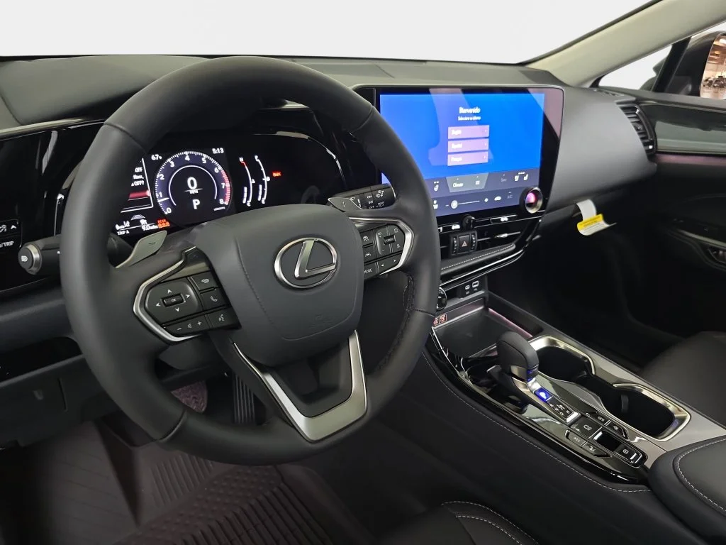 New 2026 Nori Green Pearl Lexus PREMIUM image 15
