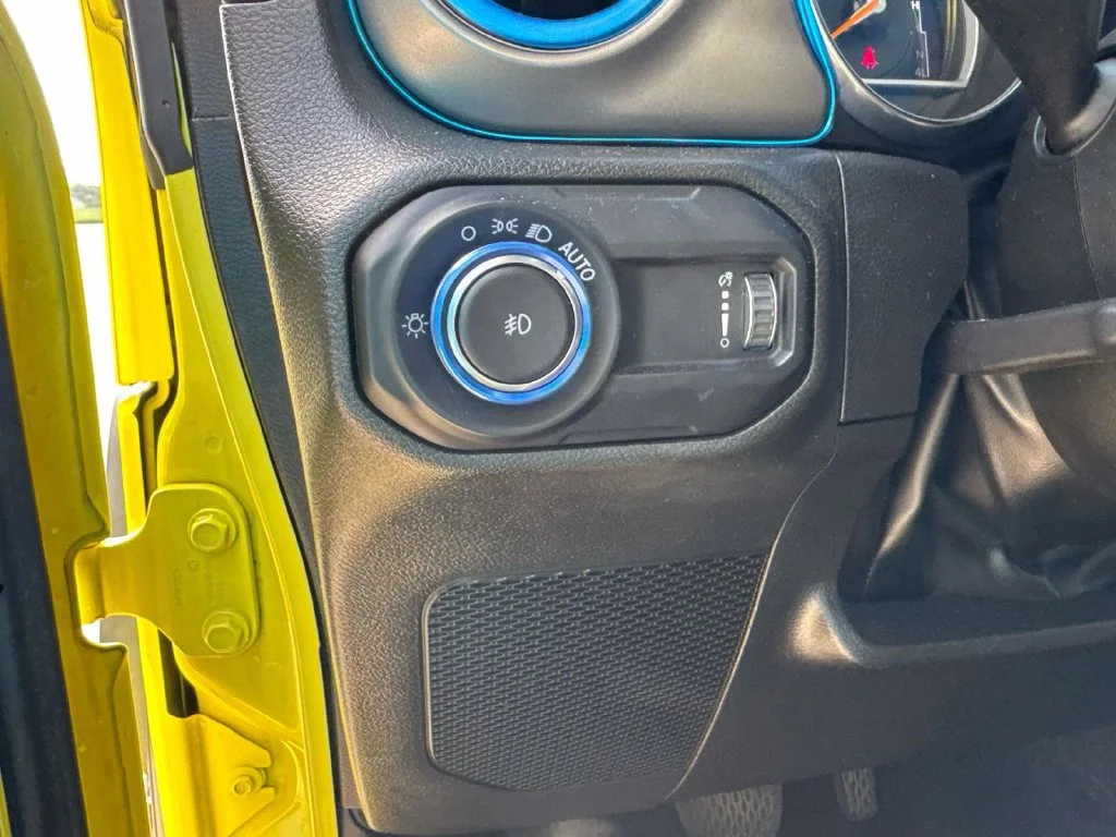 Used 2023 Yellow Jeep High Tide image 43