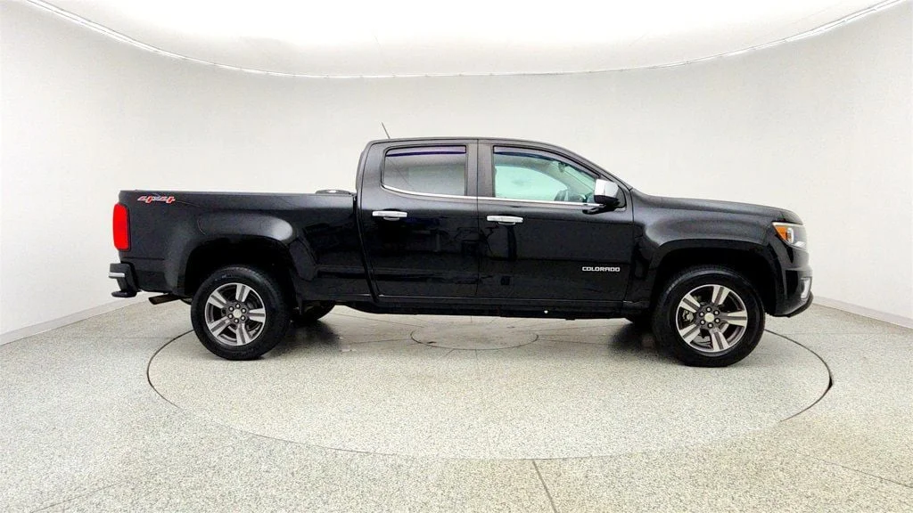 Used 2016 Black Chevrolet 4WD Crew Cab 140.5