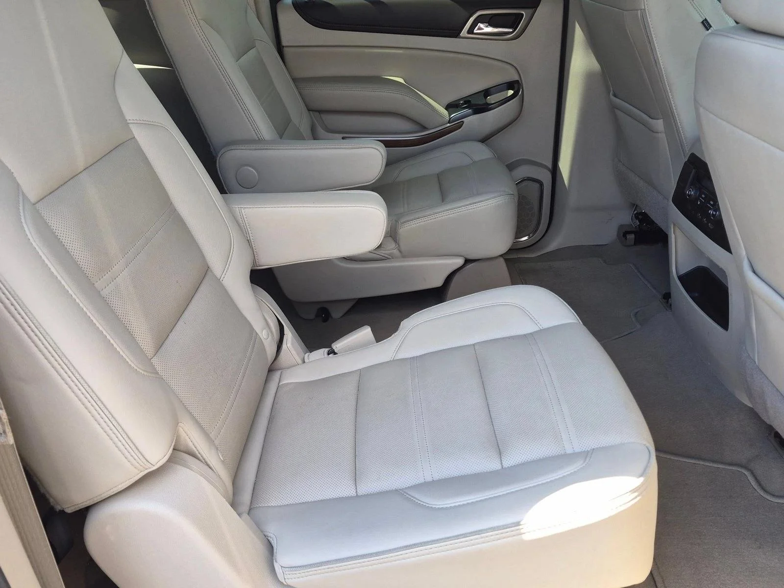 Used 2019 Crimson Red Tintcoat GMC Denali image 20