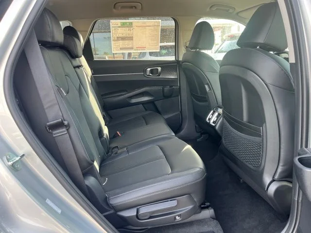 New 2026 White Kia S image 20