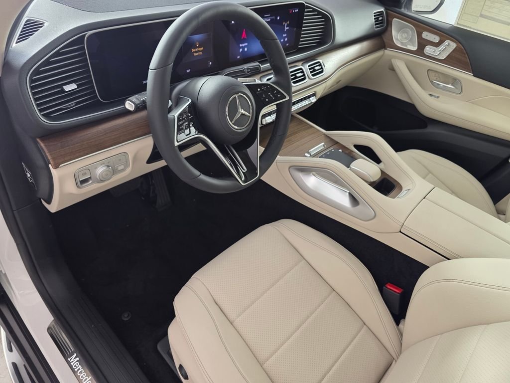 New 2026 Polar White Mercedes-Benz GLE 450 image 7