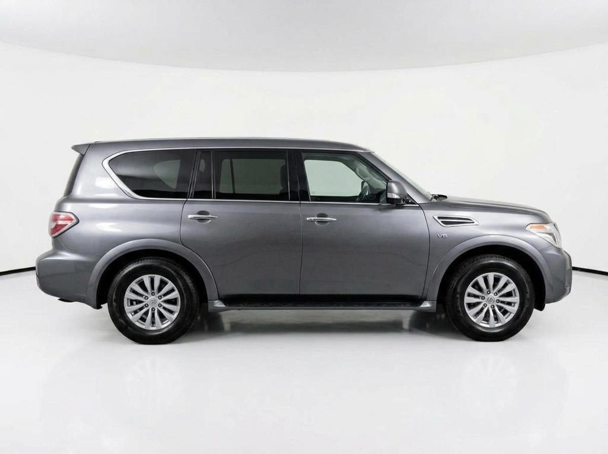 Used 2017 Gun Metallic Nissan SV image 4