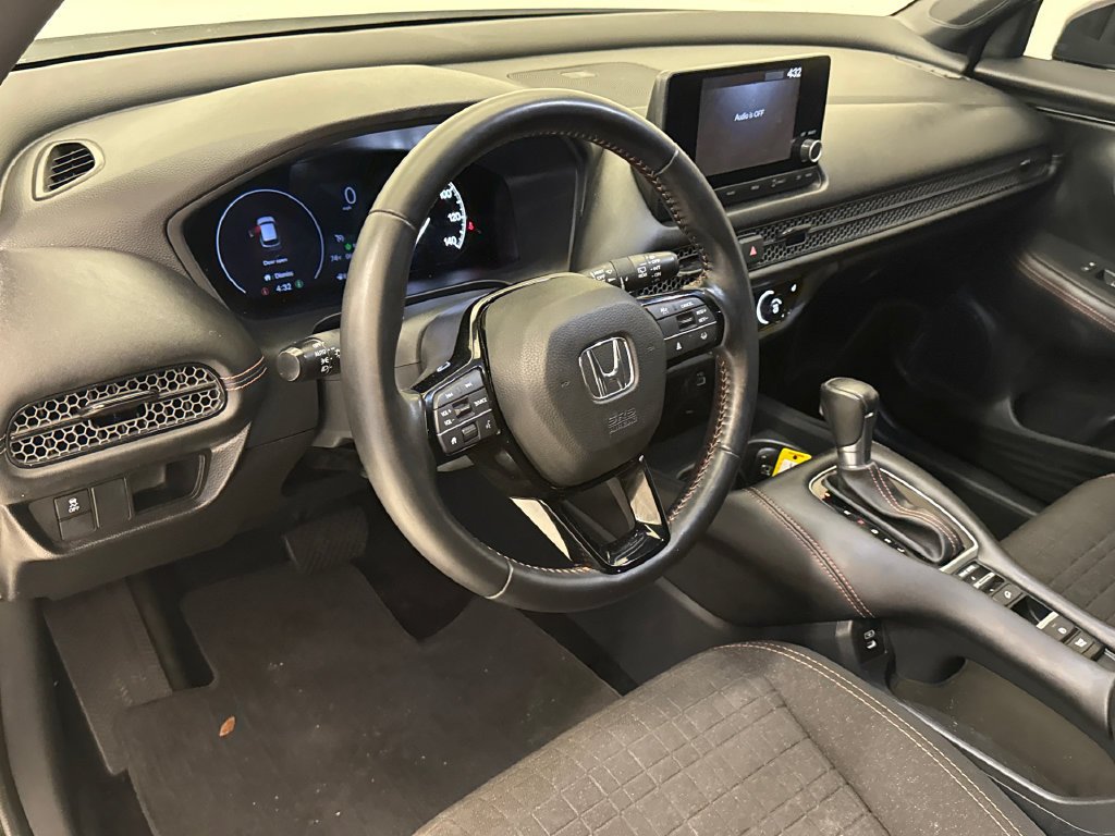 2025 Honda HR-V Sport - Photo 20