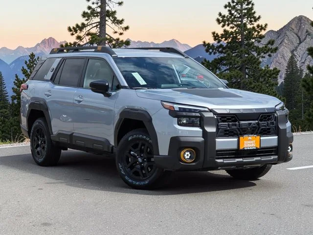 New 2026 ICE SILVER METALLIC Subaru Wilderness image 2