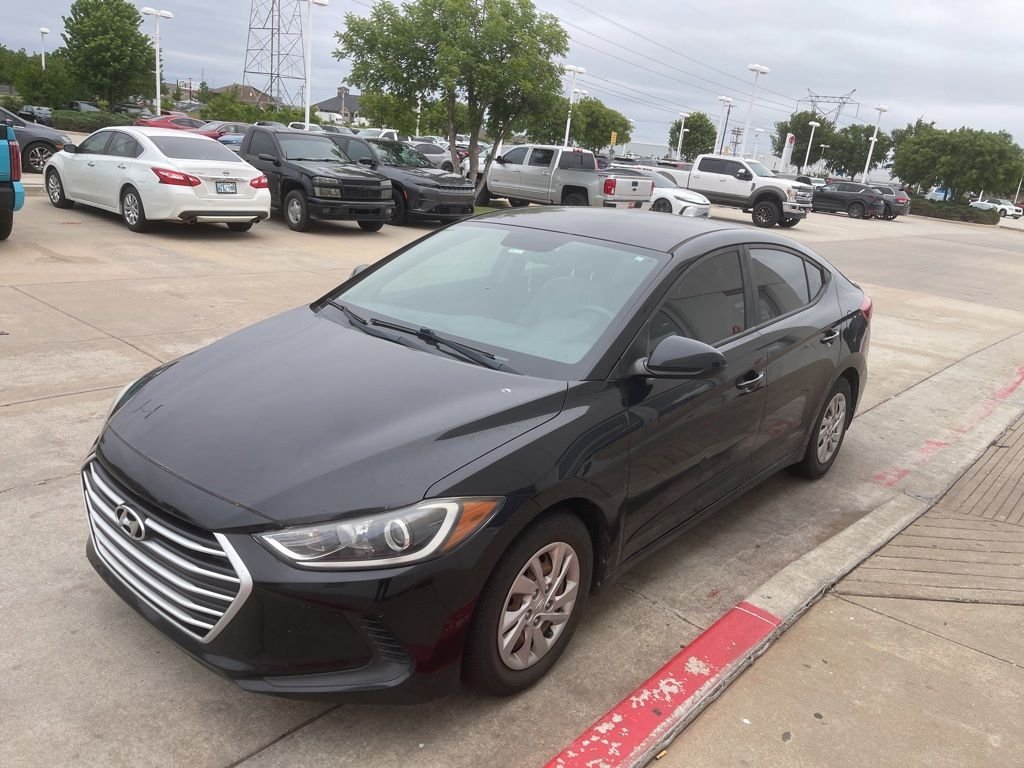 2017 Hyundai Elantra 2.0 SE A/T PZEV's photo
