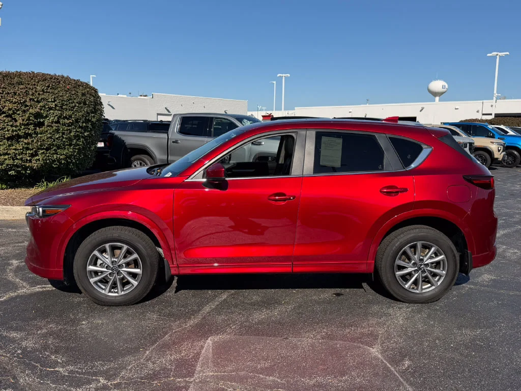 2025 Mazda CX-5 S Preferred package - Photo 6